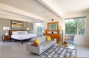 Lux Desert Retreat 4BR Pool Spa Stunning Views