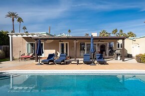 Movie Colony Oasis - Peaceful Walk to Downtown