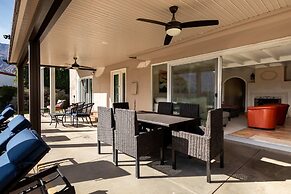 Movie Colony Oasis - Peaceful Walk to Downtown