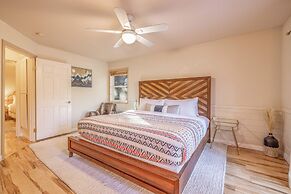 Luxurious Mountain Retreat w Hot Tub Fireplace