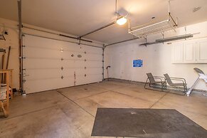 Luxurious Mountain Retreat w Hot Tub Fireplace