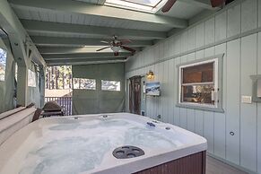 Luxurious Mountain Retreat w Hot Tub Fireplace