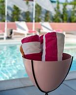 Retro Chic Oasis Saltwater Pool Spa Mnt Views