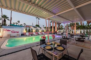 Retro Chic Oasis Saltwater Pool Spa Mnt Views