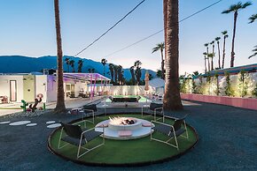 Retro Chic Oasis Saltwater Pool Spa Mnt Views