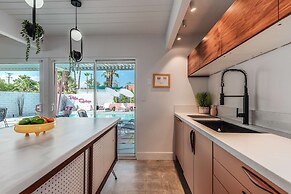 Retro Chic Oasis Saltwater Pool Spa Mnt Views