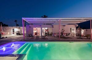 Retro Chic Oasis Saltwater Pool Spa Mnt Views