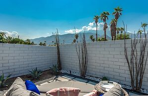 Retro Chic Oasis Saltwater Pool Spa Mnt Views