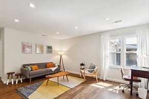 Charming Retreat With Hot Tub & Scenic Trails 2 Bedroom Home