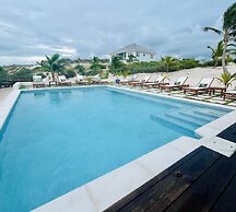 Bohemia Bungalow Three 1 Bedroom Home