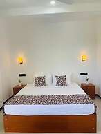 Randon Resort Mirissa