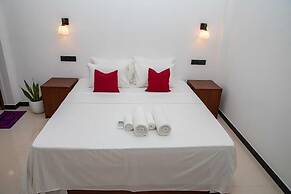 Randon Resort Mirissa