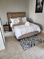 Room in B&B - Khutsong Apartmentss