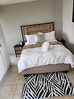 Room in B&B - Khutsong Apartmentss