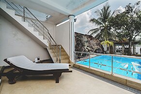 River View Villa