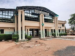 Muna Hotels