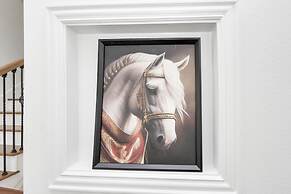 Lux Galleria Home-5BR Roof Deck