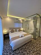 Eighth Wonders Hotel