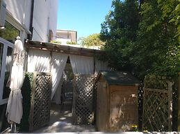 Hotel Eros Residence