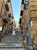 La scala di Athena