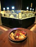 The Well Hotel & Taproom