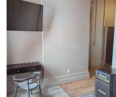 The Well Hotel & Taproom