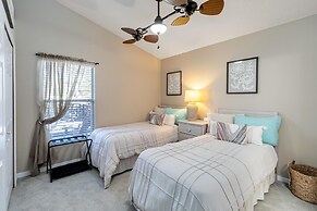 Amazing Vacation Home With Private Pool at Highland Reserve!