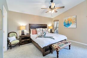 Amazing Vacation Home With Private Pool at Highland Reserve!