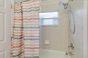 Amazing Vacation Home With Private Pool at Highland Reserve!