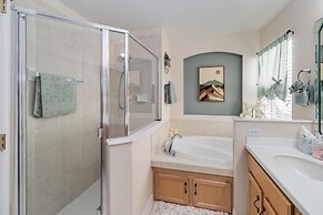 Amazing Vacation Home With Private Pool at Highland Reserve!