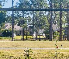 Amazing Vacation Home With Private Pool at Highland Reserve!