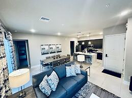 Beautiful Condo at Reunion