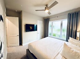 Beautiful Condo at Reunion