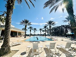 Beautiful Condo at Reunion