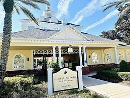 Beautiful Condo at Reunion