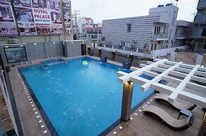 Royal Palace Beach Resort