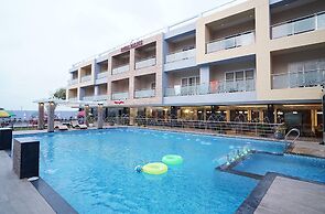 Royal Palace Beach Resort