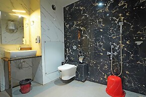 Royal Palace Beach Resort