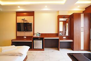 Royal Palace Beach Resort