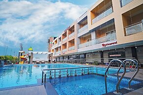 Royal Palace Beach Resort