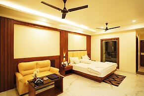 Royal Palace Beach Resort