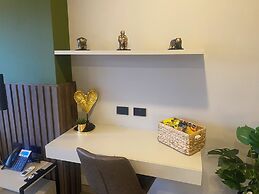 LINVING 35 8TH FLOOR VIP