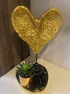 LINVING 35 8TH FLOOR VIP