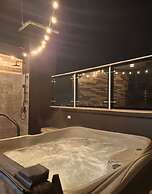 LINVING 35 8TH FLOOR VIP