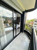 LINVING 35 8TH FLOOR VIP