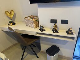 LINVING 35 8TH FLOOR VIP