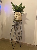 LINVING 35 8TH FLOOR VIP