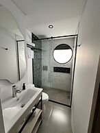 LINVING 35 8TH FLOOR VIP