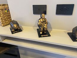 LINVING 35 8TH FLOOR VIP