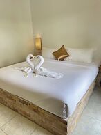 Sunrise Serenity Phuket Resort